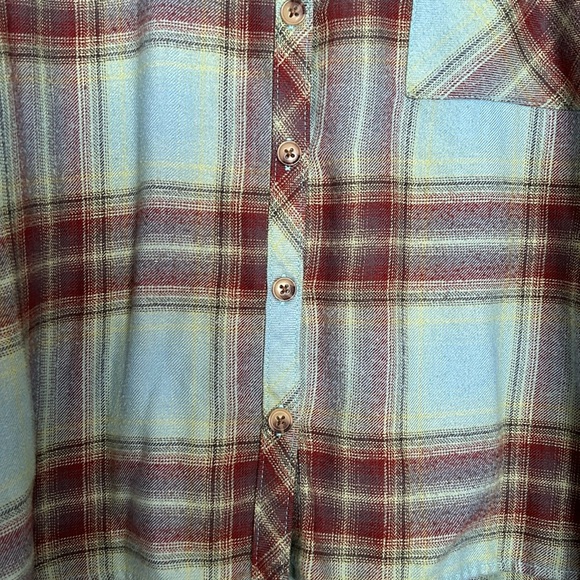 BDG Small Shacket - Picture 3 of 8